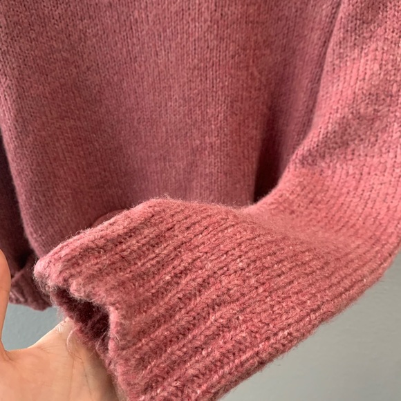 URBAN OUTFITTERS Pink Cardigan - Picture 3 of 4